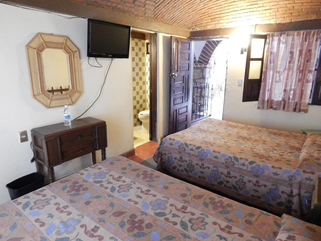 Hotel Molino Del Rey غواناخواتو الغرفة الصورة